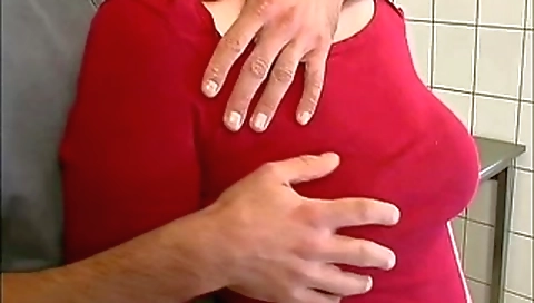 Granny in the Kitchen R20